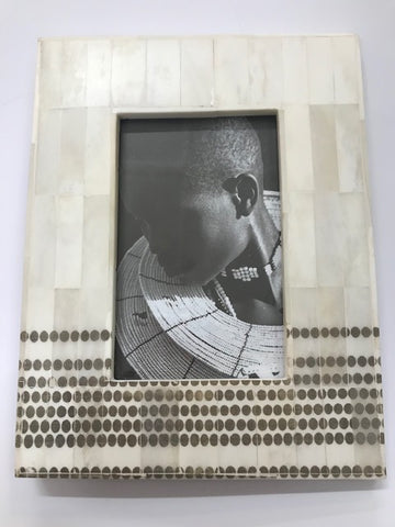WHITE BONE FRAME W/TRIBAL BROWN DOT 4X6"
